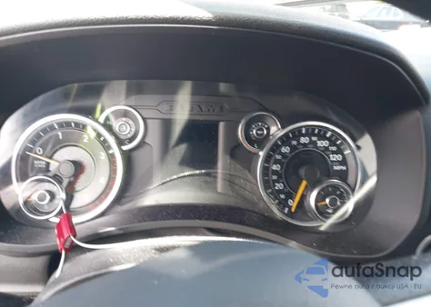 2021 Ram 2500 Big Horn 4X4 8' Box from USA, damaged, VIN 3C6UR5JLXMG555396